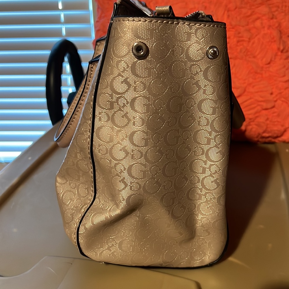 Women guess bag - Picture 3 of 5